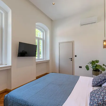 Апартаменты Polai Park