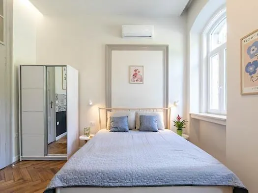 Polai Park Apartman Pula